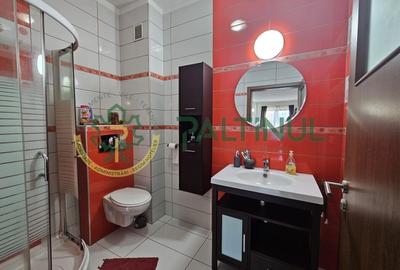 Apartament cu 4 camere decomandat, mobilat în Central - 25