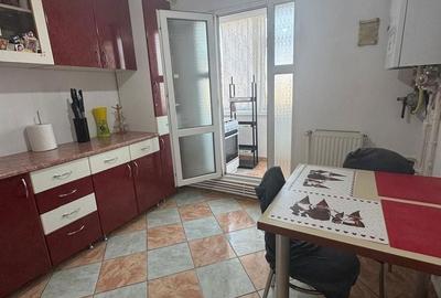 Apartament cu 3 camere în Uiești - 1