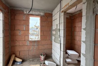 Casa individuala 4 camere, 120mp utili, 405mp teren in Utvin - 6