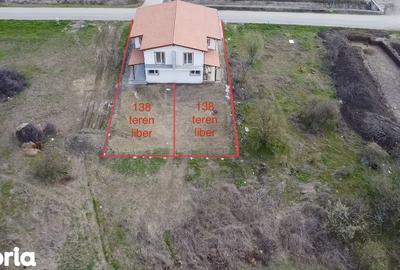 Casă cu 4 camere cu Teren 298 Mp în Vladimirescu