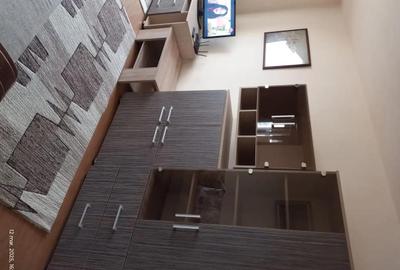 Garsonieră semidecomandată în Confecții - 2