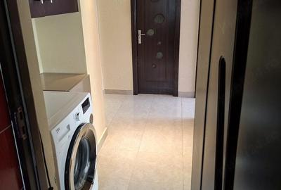 Apartament cu 3 camere decomandat în 1 Decembrie - 2