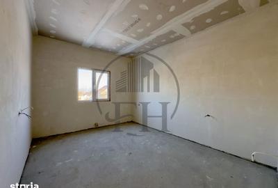 Casă cu 3 camere cu Canalizare în Lumina - 5