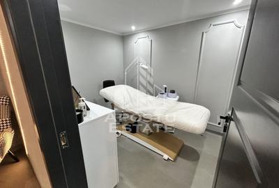 Spatiu comercial SAD, amenajat modern, parcare, zona Ghiroda. - 14