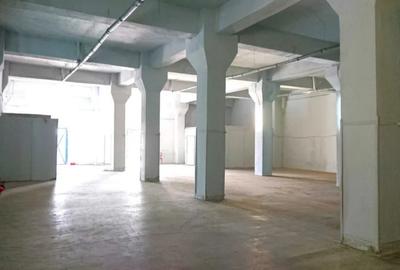 Far  - Zona Industriala, hala beton,  435 mp. - 3