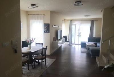Casă cu 5 camere cu Teren 300 Mp în Medicină