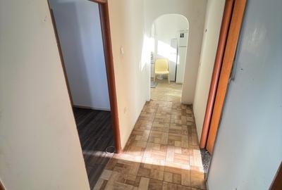 Apartament cu 2 camere decomandat în Sălăjan - 3