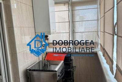 Apartament cu 3 camere decomandat în Central - 1