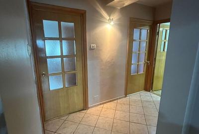Apartament cu 3 camere decomandat, mobilat în Faleza Nord - 9
