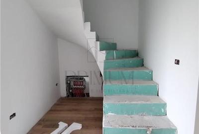 Duplex cu 4 camere cu Teren 330 Mp în Urseni - 5