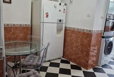 De Inchiriat Ap.3 camere B- dul DECEBAL - 9