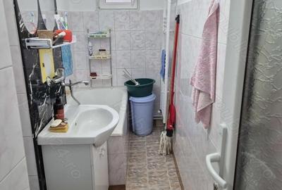 Apartament cu 2 camere semidecomandat în Cuza Vodă - 3
