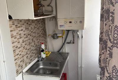 Apartament cu 3 camere decomandat în Baba-Dochia - 3