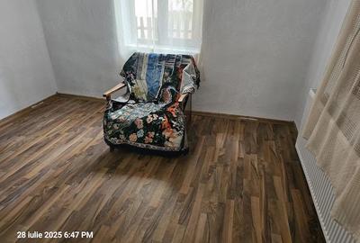 Casă cu Teren 3500 Mp în Central - 1