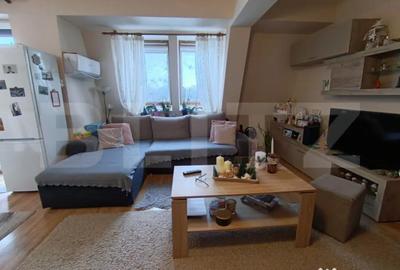 Apartament cu 3 camere decomandat în Central - 2
