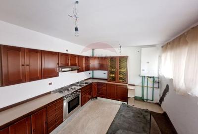 Casa  Zona Linistita - 7