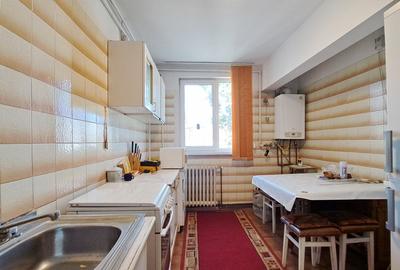 Apartament cu 3 camere decomandat în Titan - 8