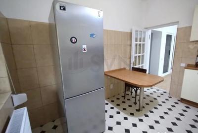 Casă cu 5 camere cu Canalizare în 1 Mai - 3