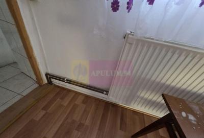 Casa de vanzare cu 3 camere in Campina - 1