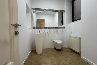 Casă individuală cu 8 camere cu Canalizare în Capitale - 6