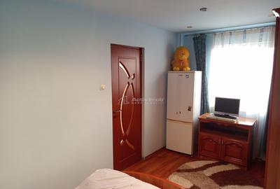 Oravita, 2 Cam. Mob. Util., Conf. 1, Pret Usor Negociabil. - 15