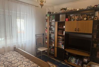 Apartament cu 2 camere semidecomandat în Micro 16 - 7