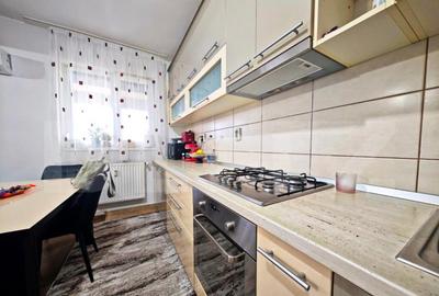 Nufarul-Apartament 72 mp, modern 3 camere, 2 bai, balcon c - 2