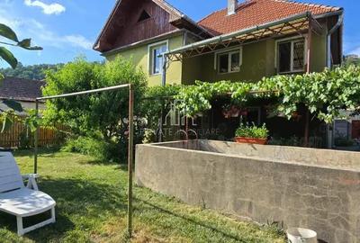 Casa de vanzare, 360 Mp teren, zona centrala, Sighisoara