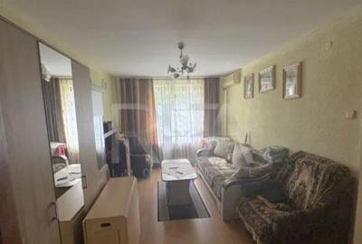 3 camere 2/8 ,anvelopat, Gorjului-Str. Azurului.