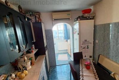 Super 2 cam conf 1 Decomandat 52 mp Radu Negru - Capatul lui Super 2 cam conf 1 Decomandat 52 mp Radu Negru - Capatul lui - 3