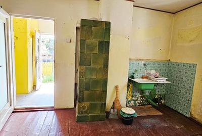Casă cu 3 camere cu Canalizare în Central - 5