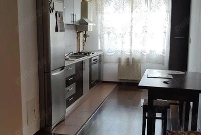 Inchiriez ap 3 camere Strand - 2