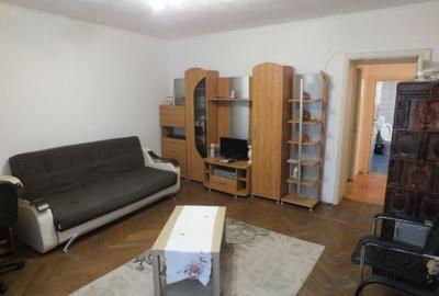 Închiriere ap. 2 camere central, Hala Traian