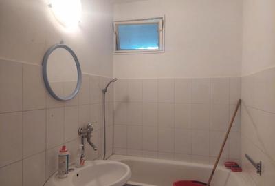 Spațiu comercial, de 55 mp, în Județean - 1