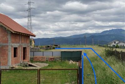 Teren de 870 mp, în Vulcan - 1