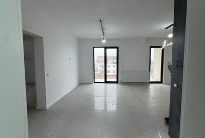 Apartament cu 3 camere decomandat în Central - 4