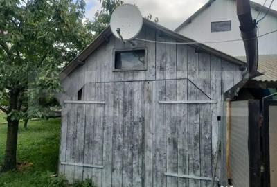 Casă cu 4 camere cu Teren 2190 Mp în Siret - 10