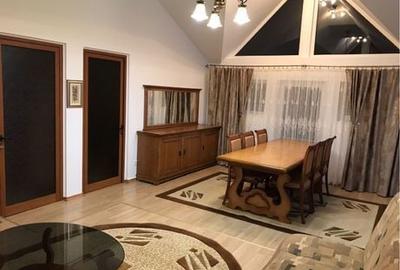 Apartament cu 3 camere în Central - 2