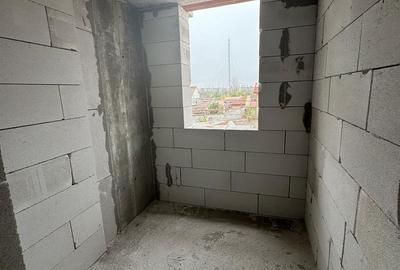 Apartament cu 2 camere decomandat în Abator - 13