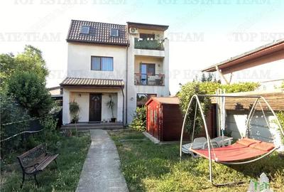 Vila spatioasa cu 3 apartamente si acces separat in Fundeni-Dobroiesti