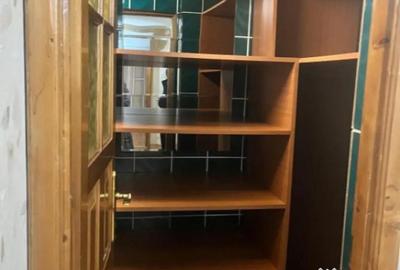 Apartament cu 3 camere decomandat în Siret - 1