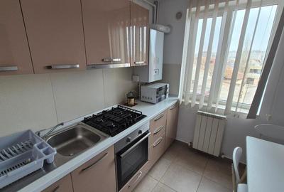 Apartament cu 2 camere semidecomandat, mobilat în Tomis I - 3