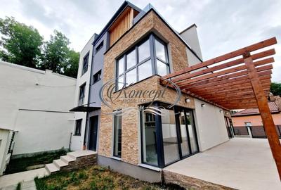 Duplex cu 4 camere în Plopilor