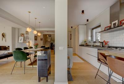 Duplex cu 7 camere cu Canalizare în Voluntari - 6