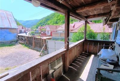 Casa traditionala din lemn cu 930 mp teren in Rasinari langa Sibiu - 21