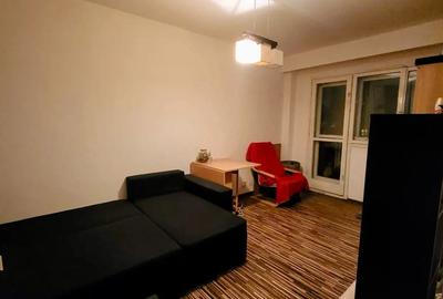 Inchiriez Garsoniera Gorjului - 2