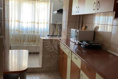 Apartament cu 2 camere decomandat în Republicii - 3