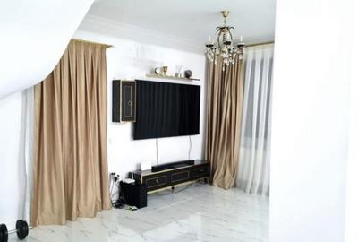 Casă cu 4 camere cu Teren 165 Mp în Central - 8