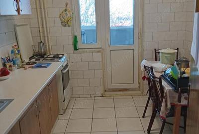 Apartament cu 3 camere semidecomandat în Pantelimon - 5