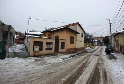 Casă cu 4 camere cu Teren 210 Mp în Central - 14